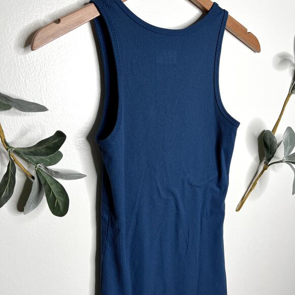 Under Armour Dark Teal Ribbed Tank LAST CALL - Picture 5 of 5